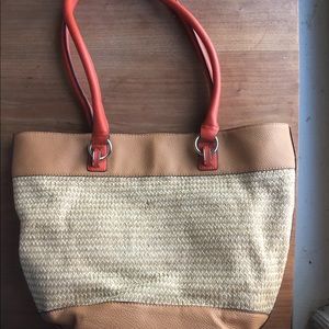 ✨Tignanello woven tote bag✨